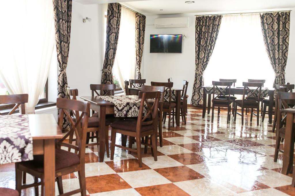 Hanul Cocosul Vitanesti Экстерьер фото